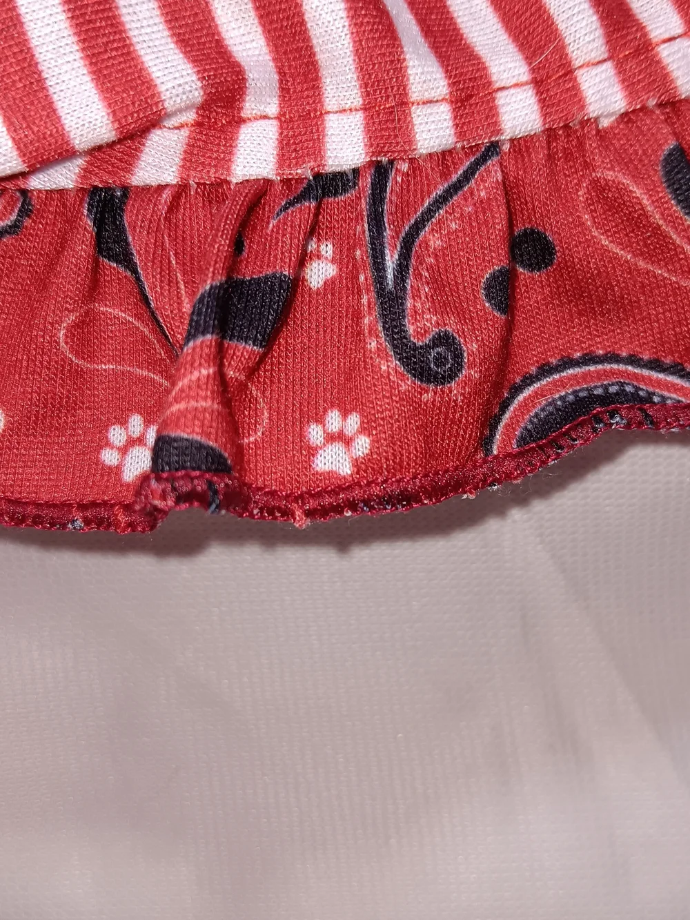 AMERICAN KENNEL CLUB Dog Dress Sz Large Red, White & Black Paisley w/Paw Prints